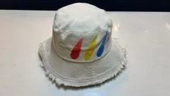 アイボリー色 バケットハット 帽子