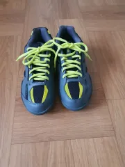 YONEX ヨネックス バドミントンシューズ 245mm グレー/蛍光 ユニセックス