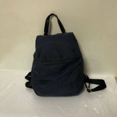 美品 レザー 2層構造】MOTHERHOUSE 晴れのち曇り リュック 濃紺 - メルカリ