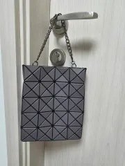 ISSEY MIYAKE BAO BAO バッグのサムネイル