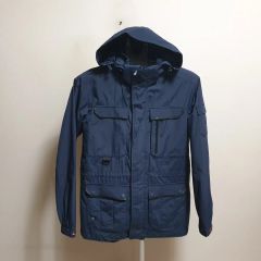 アバクロ 中綿マウンテンパーカー L 撥水 防風 ネイビー&レッド - メルカリ