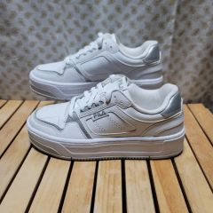 FILA 5VF80170-100 ホワイト スニーカー 24.0 レディース - メルカリ