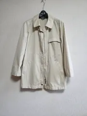 アクアスキュータム ベージュ ジャケット