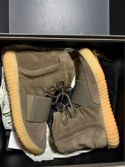 特級呪物】YEEZY Boost 750 OG 
