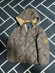 正規品 - キッズ FENDI ダウンのサムネイル