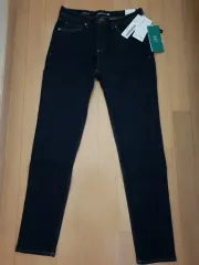 ラコストレディースデニムパンツのサムネイル