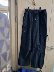 ブラック カーゴ ワイド パンツ ウエストゴム