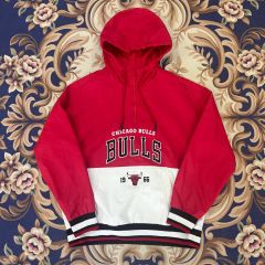NBA Chicago Bulls ハーフジップジャケット Mサイズ レッド - メルカリ