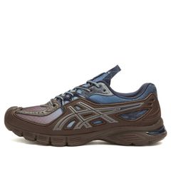 日本未発売/新品未使用】ATCROX TRIPLE 300 Sneakers - メルカリ
