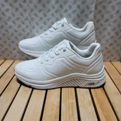 スケッチャーズ アーチフィット フィットネス スニーカー 250