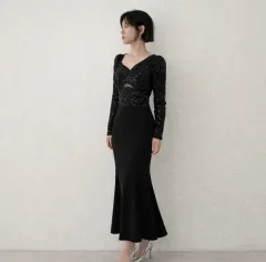 SELF PORTRAIT セルフ・ポートレイト woo!ah!(ウア！) セクシー トップスのサムネイル
