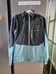 モンベル ウィンドブレーカー ジャケット (チャコールグレー)