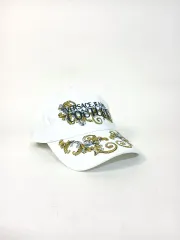ヴェルサーチェジーンズ バロック 문양 刺繍 白 ベースボールキャップのサムネイル