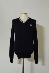 95)フレッドペリー 正規品 Vネック ネイビ ニット セーター