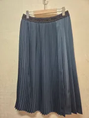 カールラガーフェルド プリーツ スカート