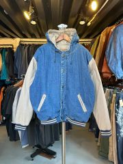 ニコアンド バックトゥザフューチャー BTTF 刺繍スタジャン ライト