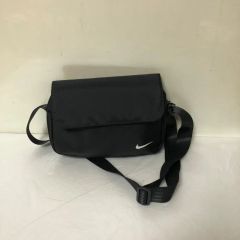 00s nike メッセンジャーバッグ y2k archive street - メルカリ