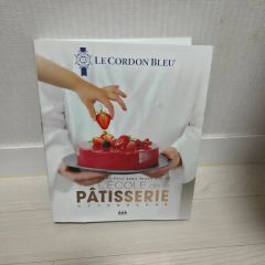 レア品洋書 新品Le Cordon Bleu classic recipes限定 - メルカリ