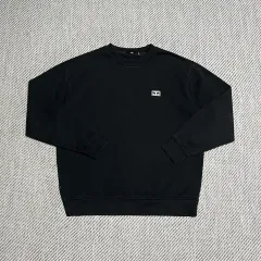 M OBEY オベイ ワークス アイズ ブラック ラウンド スウェットのサムネイル