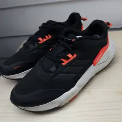 アディダス／245／スニーカー ランニングシューズ