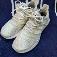 adidas FALCONRUN M ホワイト スニーカー 28.5㎝ 新品 - メルカリ