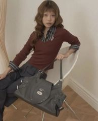 ボ*ー様 UGG x TELFAR コラボ ミニショルダーバッグ - メルカリ