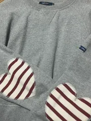SAINT JAMES セントジェームス プチ ボンボン ハートパッチ スウェット グレーのサムネイル