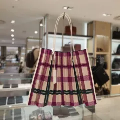 (定価249,000ウォン ほぼ新品) DAKS ジュビリーチェック プリーツバッグのサムネイル