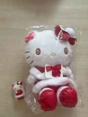 ハローキティ ぬいぐるみ 赤いオーバーオール 新品未使用未開封
