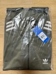 新品 アディダス ファイヤーバード カーキ トラックジャージ
