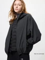 UNIQLO ユニクロ ウィンドブレーカー