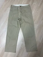 ユニクロ チノ パンツ