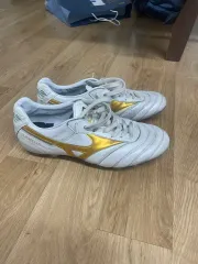 ミズノ モレリア2 ジャパン サッカーシューズ (255)
