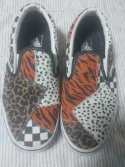 VANS スニーカー