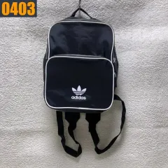 ADIDAS アディダス 炎 ロゴ 黒 スクエア バックパック