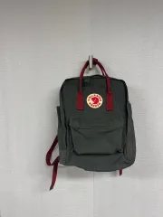 Fjällräven (フェールラーベン) Kånken (カンケン) バックパックのサムネイル