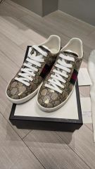GUCCI グッチ GGスプリーム ビー スニーカー サイズ35.5 - メルカリ