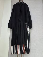 CALNAMUR ローズアシンメトリーヘムロングワンピース ブラック - メルカリ