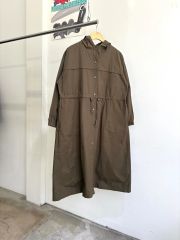 激安。お洒落なスタッズ付ブランドMACK DADDYスタッズ付きデニム 