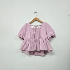パフ半袖シャーリングブラウス