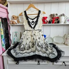 美品】axes femme メルヘン柄 キャミワンピース ロリータ ホワイト