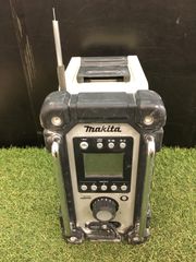 Makita MR108 充電式ラジオ 本体 - メルカリ