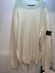 STONE ISLAND クルーネックニット ホワイト - メルカリ