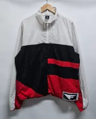 ナイキ フライト Anorak（アノラック） ウィンドブレーカー L