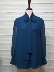 美品】AURATIER オーラティエ オーラブラウス ボウタイ付き ブルー 