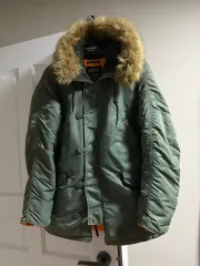 ALPHA INDUSTRIES MA-1 ダウン アウター カーキのサムネイル