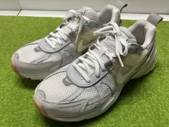 ナイキ ウィメンズシューズ 25cm V2K ラン HV4314-030 NIKE W V2K RUN ファントム/ライトカーキ/カレッジグレー/ホワイト