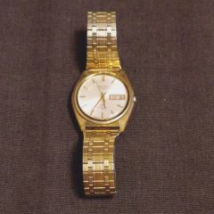 電池交換済 SEIKO セイコー□グランドクォーツ 9943-8020 ゴールド 