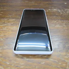 美品！スマートフォン Rakuten Hand 5G ホワイト P710 128GB ネットワーク利用制限〇 エキスパート藤沢辻堂店のサムネイル