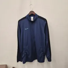 ナイキ ドライフィット スリムフィット トレーニング ジャケット XL